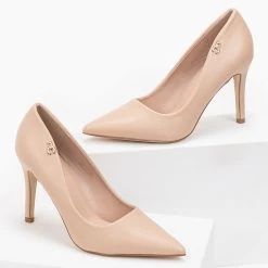 The Fashion Project Γόβες μυτερές με μεταλλικό στοιχείο - Nude -Γόβες Εκπτώσεις basic muteres goves me metalliko stoixeio 96204 1kr6 1