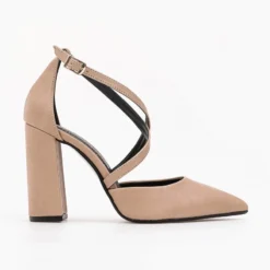 Γόβες μυτερές με χιαστί λουράκια Estil - Nude