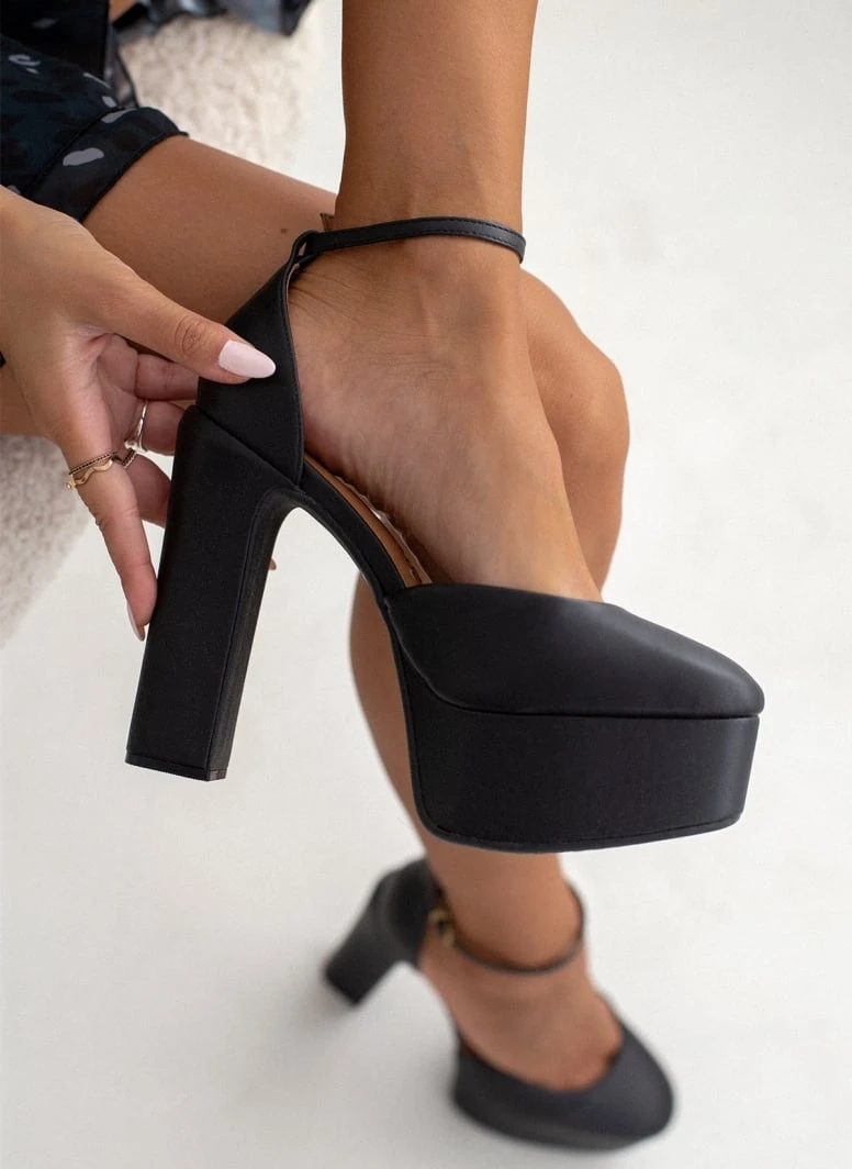 Γόβες με φιάπα και μπαρέτα VIZZANO 1400.101 - Μαύρο 4 Γόβες με φιάπα και μπαρέτα VIZZANO 1400.101 - Μαύρο - Image 4