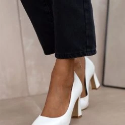 The Fashion Project Γόβες μυτερές μονόχρωμες - Λευκό