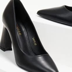 The Fashion Project Γόβες μυτερές μονόχρωμες - Μαύρο -Γόβες Εκπτώσεις goves monoxrwmes muteres 105606 gzkj