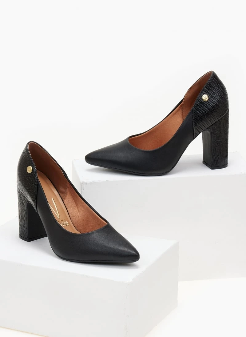 Γόβες μυτερές με ανάγλυφο σχέδιο VIZZANO 1285.431 - Μαύρο 3 Γόβες μυτερές με ανάγλυφο σχέδιο VIZZANO 1285.431 - Μαύρο - Image 3