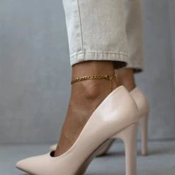 The Fashion Project Γόβες μυτερές με γυαλιστερό τακούνι - Μπεζ -Γόβες Εκπτώσεις goves muteres me gualistero takouni 105511 ykay