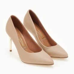 Γόβες μυτερές με μεταλλικό τακούνι VIZZANO 1344.200 - Μπεζ -Γόβες Εκπτώσεις goves muteres me metalliko takouni vizzano 1344200 106417 9p0z