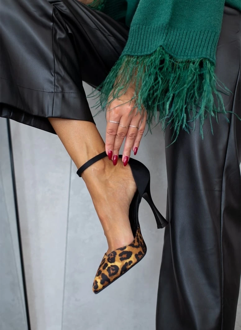 Γόβες μυτερές με μπαρέτα Tfp - Κάμελ 4 Γόβες μυτερές με μπαρέτα Tfp - Κάμελ - Image 4