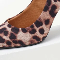 Γόβες μυτερές με Print VIZZANO 1184.1101 - Leopard 12 Γόβες μυτερές με Print VIZZANO 1184.1101 - Leopard -Γόβες Εκπτώσεις goves muteres me print vizzano 11841101 106467 rlwk