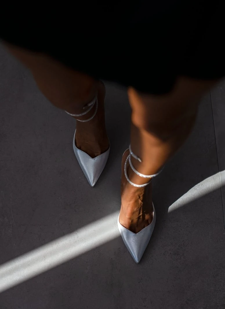 Γόβες μυτερές με Strass έλασμα Tfp - Ασημί 4 Γόβες μυτερές με Strass έλασμα Tfp - Ασημί - Image 4