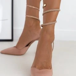 Γόβες μυτερές με Strass έλασμα Tfp - Nude -Γόβες Εκπτώσεις goves muteres me strass elasma tfp 108127 bkoc