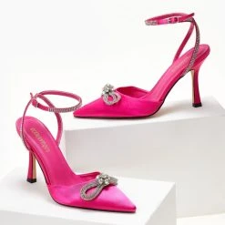 The Fashion Project Γόβες σατέν με μπαρέτα και Strass - Φούξια -Γόβες Εκπτώσεις goves muteres me strass fiogko 104645 xe25