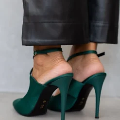 Γόβες μυτερές με χιαστί δέσιμο Tfp - Κυπαρισσί 11 Γόβες μυτερές με χιαστί δέσιμο Tfp - Κυπαρισσί -Γόβες Εκπτώσεις goves muteres me xiasti desimo tfp 108684 yh9u