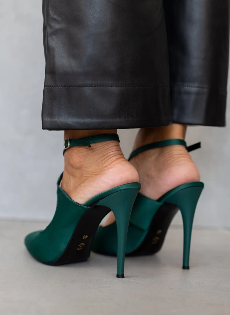 Γόβες μυτερές με χιαστί δέσιμο Tfp - Κυπαρισσί 4 Γόβες μυτερές με χιαστί δέσιμο Tfp - Κυπαρισσί - Image 4