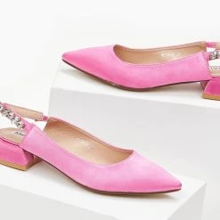 The Fashion Project Γόβες μυτερές σατέν με πέτρες - Φούξια -Γόβες Εκπτώσεις goves muteres saten me petres 99897 vks6