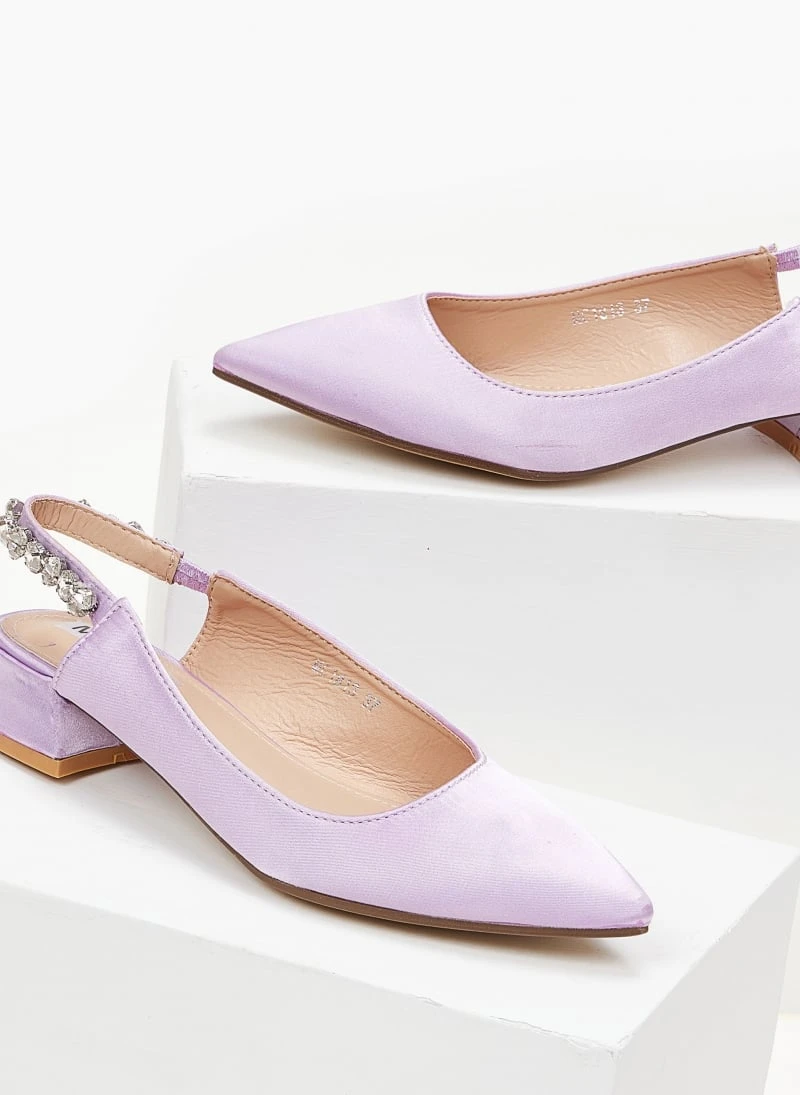 The Fashion Project Γόβες μυτερές σατέν με πέτρες - Λιλά 2 The Fashion Project Γόβες μυτερές σατέν με πέτρες - Λιλά - Image 2