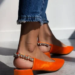 The Fashion Project Γόβες μυτερές σατέν με πέτρες - Πορτοκαλί -Γόβες Εκπτώσεις goves muteres saten me petres 99899 90ah