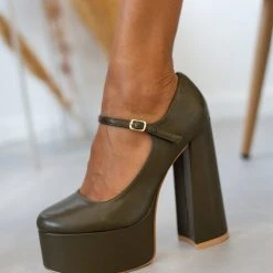 The Fashion Project Γόβες με φιάπα και κούμπωμα στο πλάι - Λαδί