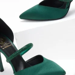 Γόβες σατέν ανοιχτές με Strass Tfp - Κυπαρισσί -Γόβες Εκπτώσεις goves saten anoixtes me strass tfp 108692 9x15 1