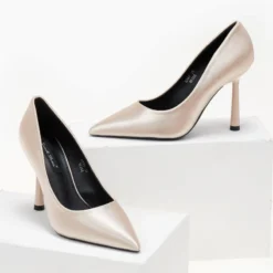 The Fashion Project Γόβες σατέν μυτερές - Μπεζ -Γόβες Εκπτώσεις goves saten me gualistero takouni 106638 23vn 1