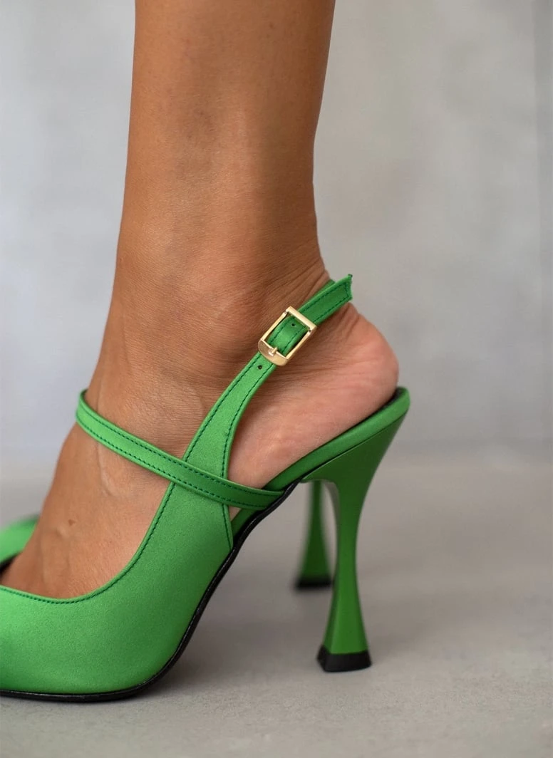 Γόβες σατέν με λοξό λουράκι Tfp - Πράσινο 4 Γόβες σατέν με λοξό λουράκι Tfp - Πράσινο - Image 4