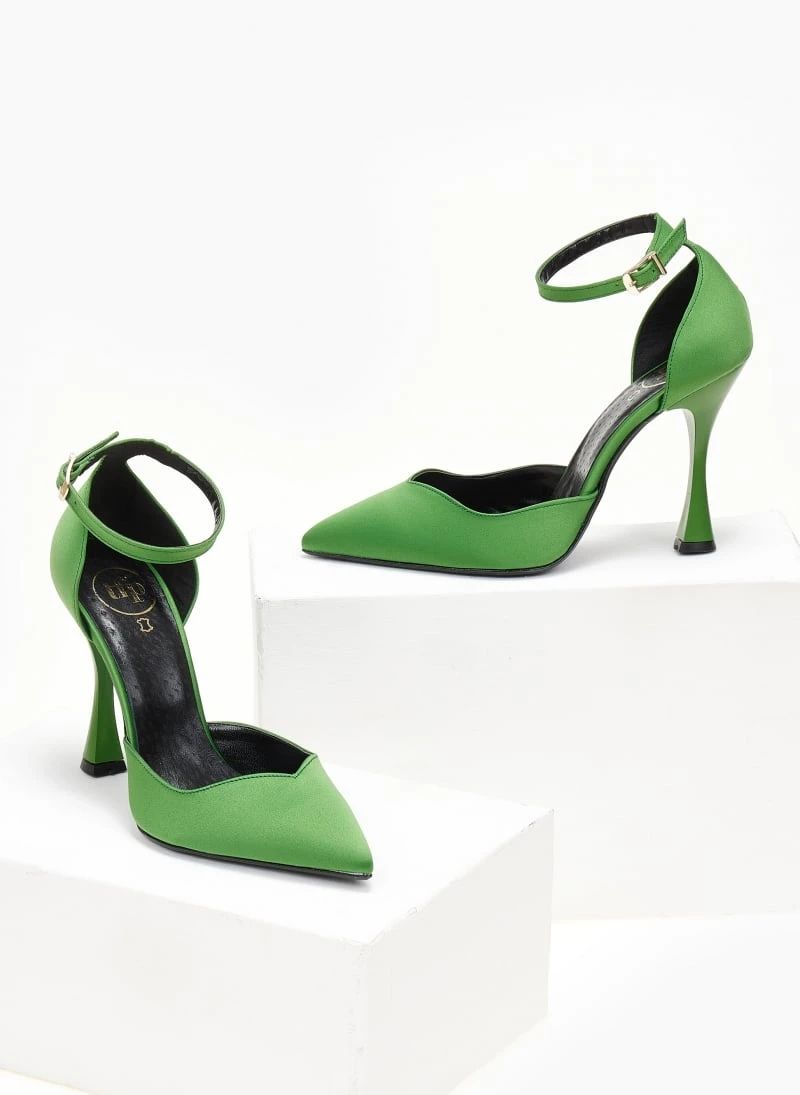 Γόβες σατέν με μπαρέτα Tfp - Πράσινο 3 Γόβες σατέν με μπαρέτα Tfp - Πράσινο - Image 3