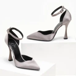 Γόβες σατέν με μπαρέτα Tfp - Ατσαλί -Γόβες Εκπτώσεις goves saten me mpareta tfp 107806 za9g 1