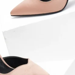 Γόβες σατέν με μπαρέτα Tfp - Nude 9 Γόβες σατέν με μπαρέτα Tfp - Nude -Γόβες Εκπτώσεις goves saten me mpareta tfp 108619 vuv8 1