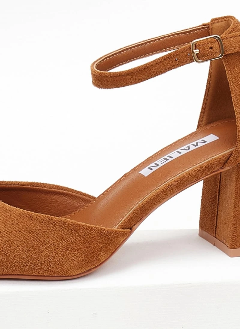 The Fashion Project Γόβες Suede ανοιχτές με μπαρέτα - Κάμελ 2 The Fashion Project Γόβες Suede ανοιχτές με μπαρέτα - Κάμελ - Image 2