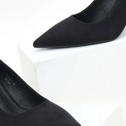 The Fashion Project Γόβες Suede με λεπτό τακούνι - Μαύρο -Γόβες Εκπτώσεις goves suede me lepto takouni 106657 ev1i