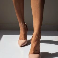 The Fashion Project Γόβες λουστρίνι με άνοιγμα στο πλάι - Nude -Γόβες Εκπτώσεις loustrini goves me anoigma sto plai 99929 t75e