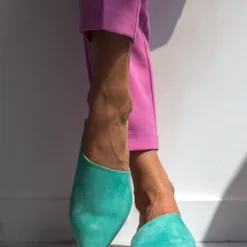 Mules με ασύμμετρο σχέδιο Estil - Μέντα -Γόβες Εκπτώσεις mules estil me asummetro sxedio 102844 th9h