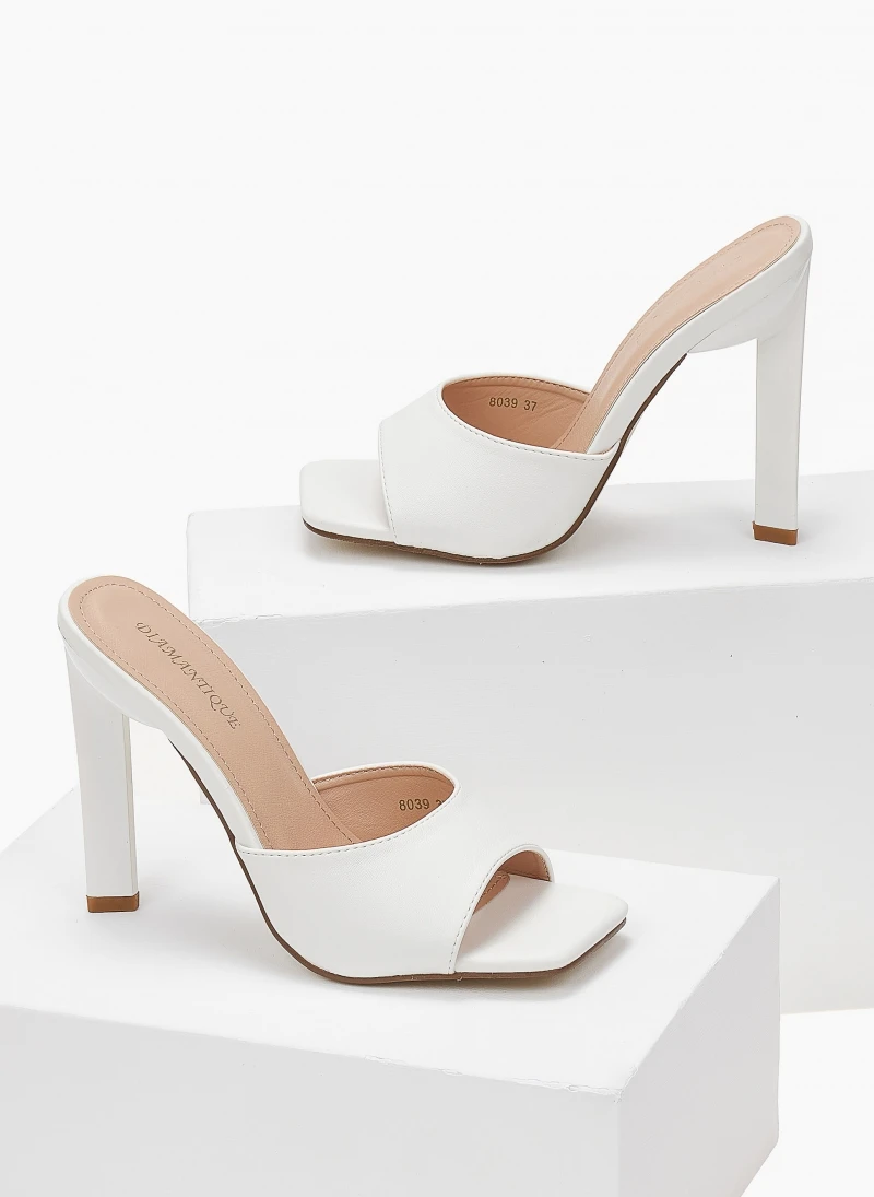 The Fashion Project Mules καρέ με γυαλιστερό τακούνι - Λευκό 2 The Fashion Project Mules καρέ με γυαλιστερό τακούνι - Λευκό - Image 2