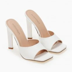 The Fashion Project Mules καρέ με γυαλιστερό τακούνι - Λευκό 6 The Fashion Project Mules καρέ με γυαλιστερό τακούνι - Λευκό -Γόβες Εκπτώσεις mules kare me gualistero takouni 103837 k1y9