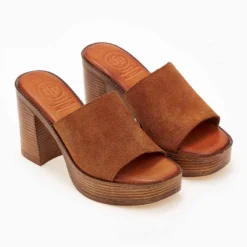 Mules καστόρινα με φαρδιά φάσα Tfp - Ταμπά 12 Mules καστόρινα με φαρδιά φάσα Tfp - Ταμπά -Γόβες Εκπτώσεις mules kastorina tfp me fardia fasa 101692 m8on