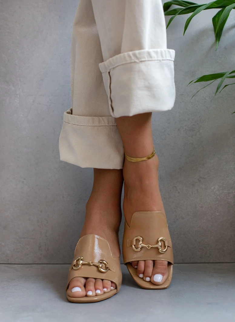 Mules λουστρίνι με αλυσίδα Tfp - Biscuit 3 Mules λουστρίνι με αλυσίδα Tfp - Biscuit - Image 3