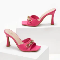 The Fashion Project Mules με αλυσίδα στη φάσα - Φούξια -Γόβες Εκπτώσεις mules me alusida sti fasa 103652 my0p