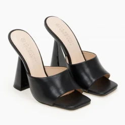 The Fashion Project Mules με γυαλιστερό τακούνι καμπάνα - Μαύρο -Γόβες Εκπτώσεις mules me gualistero takouni kampana 100322 wnnf