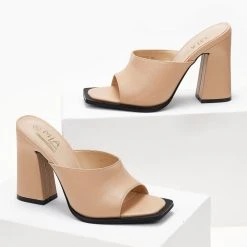 The Fashion Project Mules με ιδιαίτερη σόλα - Μπεζ -Γόβες Εκπτώσεις mules me idiaiteri sola 103630 3ybm