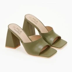 The Fashion Project Mules με ιδιαίτερο τακούνι - Λαδί 12 The Fashion Project Mules με ιδιαίτερο τακούνι - Λαδί -Γόβες Εκπτώσεις mules me idiaitero takouni 103607 o00f