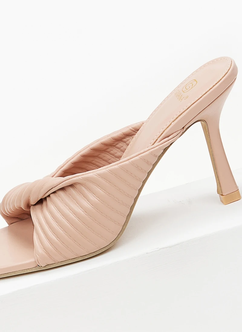 The Fashion Project Mules με καπιτονέ σχέδιο - Μπεζ 3 The Fashion Project Mules με καπιτονέ σχέδιο - Μπεζ - Image 3