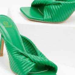 The Fashion Project Mules με καπιτονέ σχέδιο - Πράσινο -Γόβες Εκπτώσεις mules me kapitone sxedio 99801 j0gi