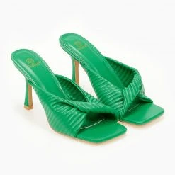 The Fashion Project Mules με καπιτονέ σχέδιο - Πράσινο -Γόβες Εκπτώσεις mules me kapitone sxedio 99801 sztd