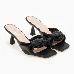 The Fashion Project Mules με κόμπο - Μαύρο 7 The Fashion Project Mules με κόμπο - Μαύρο -Γόβες Εκπτώσεις mules me kompo 100159 gra1