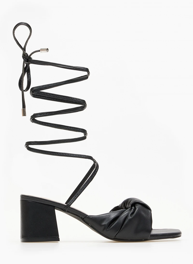 The Fashion Project Πέδιλα με λεπτά κορδόνια - Μαύρο 1 The Fashion Project Πέδιλα με λεπτά κορδόνια - Μαύρο