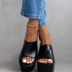 The Fashion Project Mules με Platform σόλα - Μαύρο -Γόβες Εκπτώσεις mules me platform sola 103738 eyuf