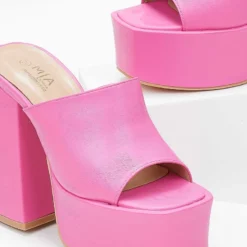 The Fashion Project Mules με Platform σόλα - Φούξια -Γόβες Εκπτώσεις mules me platform sola 103739 typf