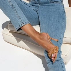 The Fashion Project Mules με πλεκτό σχέδιο και αλυσίδες - Μπεζ -Γόβες Εκπτώσεις mules me plekto sxedio kai alusides 103609 5ih4