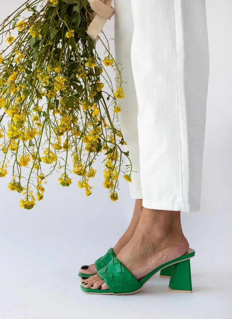 The Fashion Project Mules με πλεκτό σχέδιο στη φάσα - Πράσινο 1 The Fashion Project Mules με πλεκτό σχέδιο στη φάσα - Πράσινο