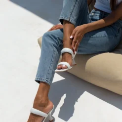 The Fashion Project Mules με Puffed φάσες - Λευκό 11 The Fashion Project Mules με Puffed φάσες - Λευκό -Γόβες Εκπτώσεις mules me puffed fases 103983 7po6