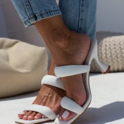 The Fashion Project Mules με Puffed φάσες - Λευκό 9 The Fashion Project Mules με Puffed φάσες - Λευκό -Γόβες Εκπτώσεις mules me puffed fases 103983 odrp