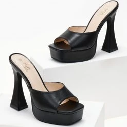 The Fashion Project Mules με τακούνι καμπάνα - Μαύρο 8 The Fashion Project Mules με τακούνι καμπάνα - Μαύρο -Γόβες Εκπτώσεις mules me takouni kampana 103598 ddxr