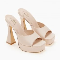 The Fashion Project Mules με τακούνι καμπάνα - Μπεζ 9 The Fashion Project Mules με τακούνι καμπάνα - Μπεζ -Γόβες Εκπτώσεις mules me takouni kampana 103599 bscs